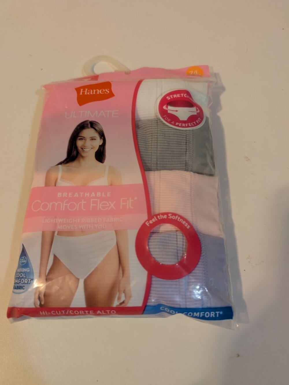 Womens Hi-Cut panty, size 7/XLarge; qty 4